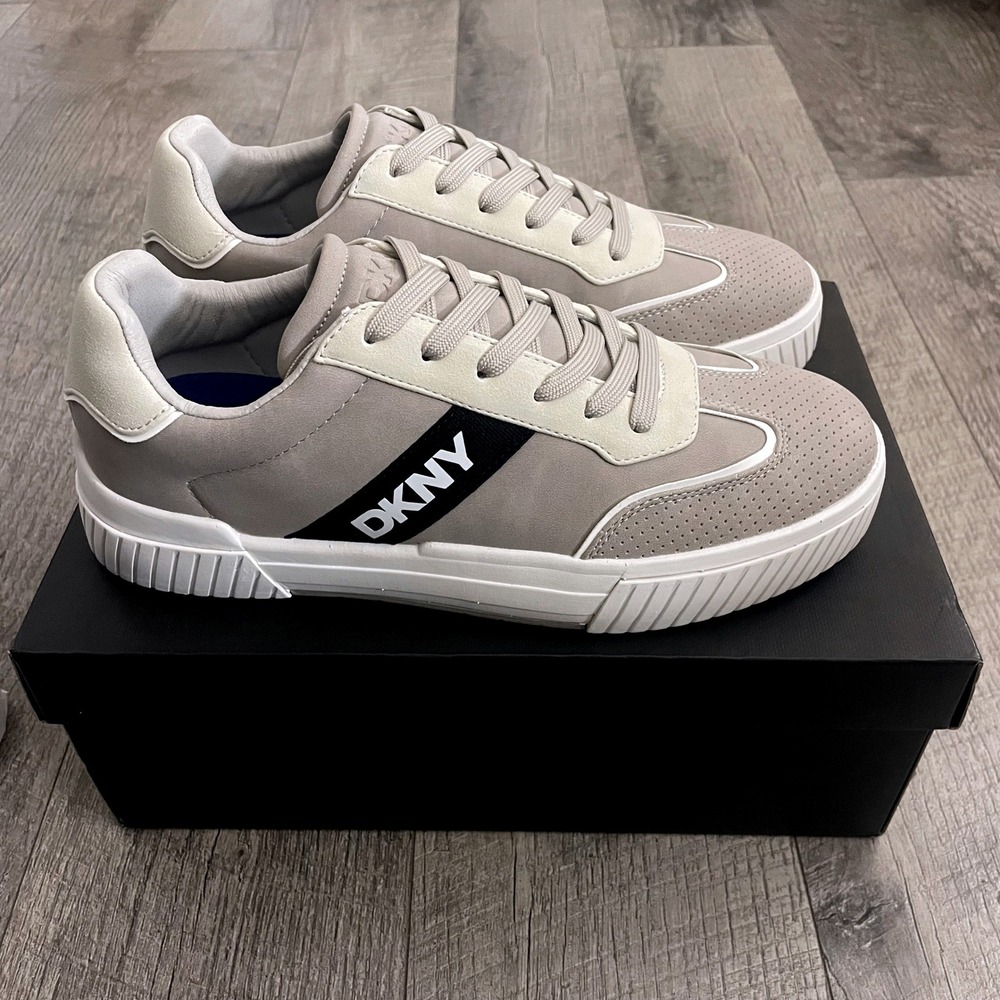 DKNY Mens Grey Synthetic Leather Low Top Sneakers DG3S0007 Size 7.5 M